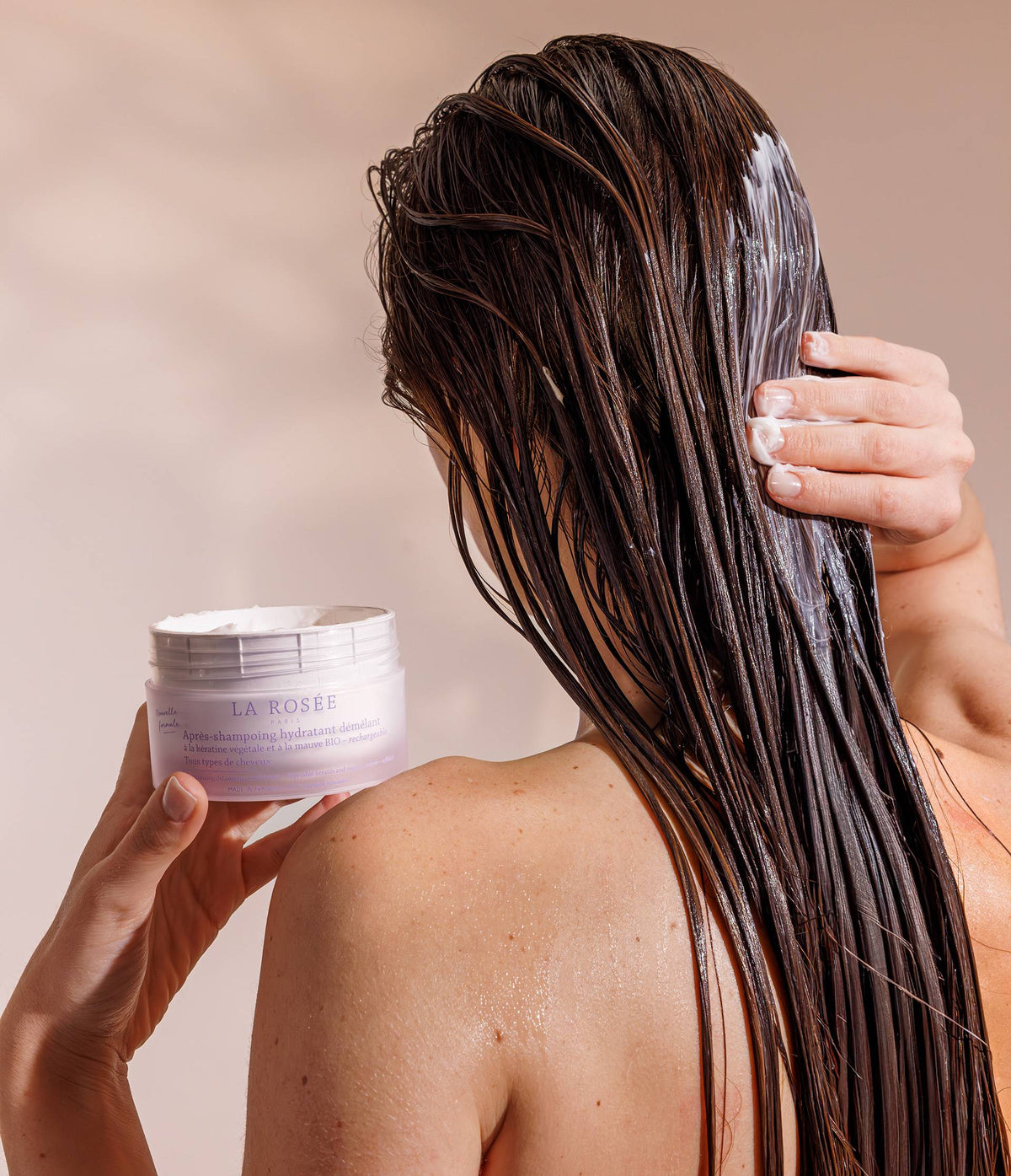Routine cheveux à tendance grasse
